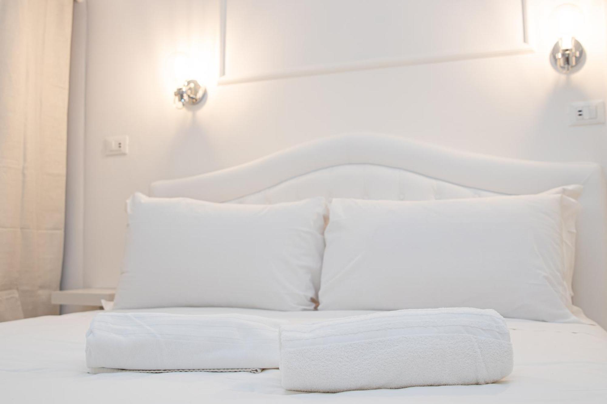 Deluxe Suite Welness Rom Exteriör bild